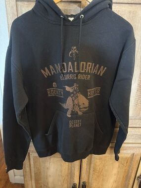 Black Mandalorian Desert Planet Star Wars Graphic Hoodie